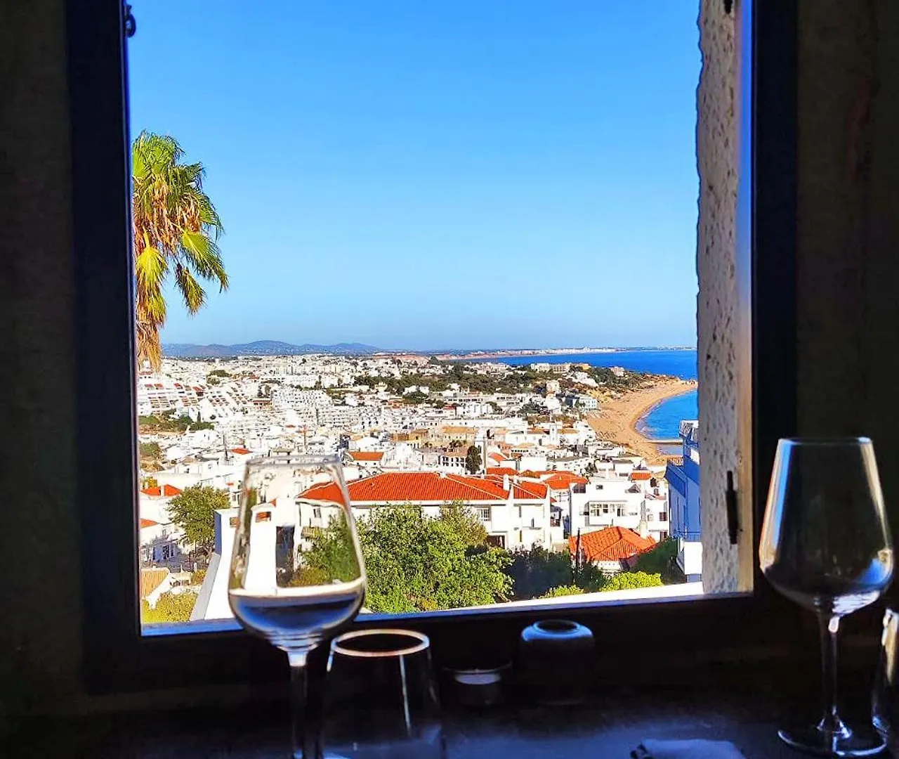 Stunning Sunrise & Sunset Rooftop Condo By Becherish Albufeira 0*,  Portugal